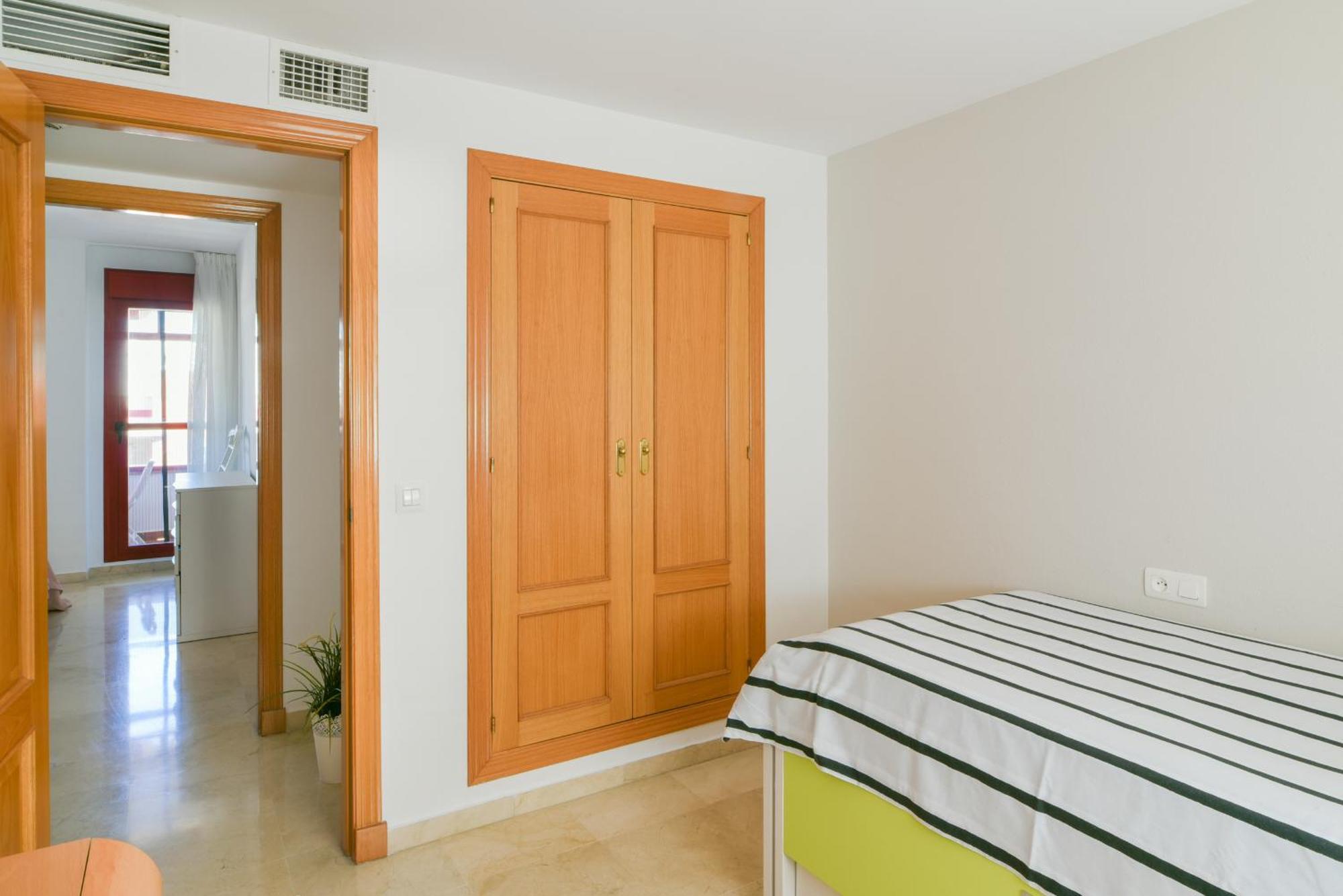 Malaga Estacion Ave Playa Apartment Exterior photo