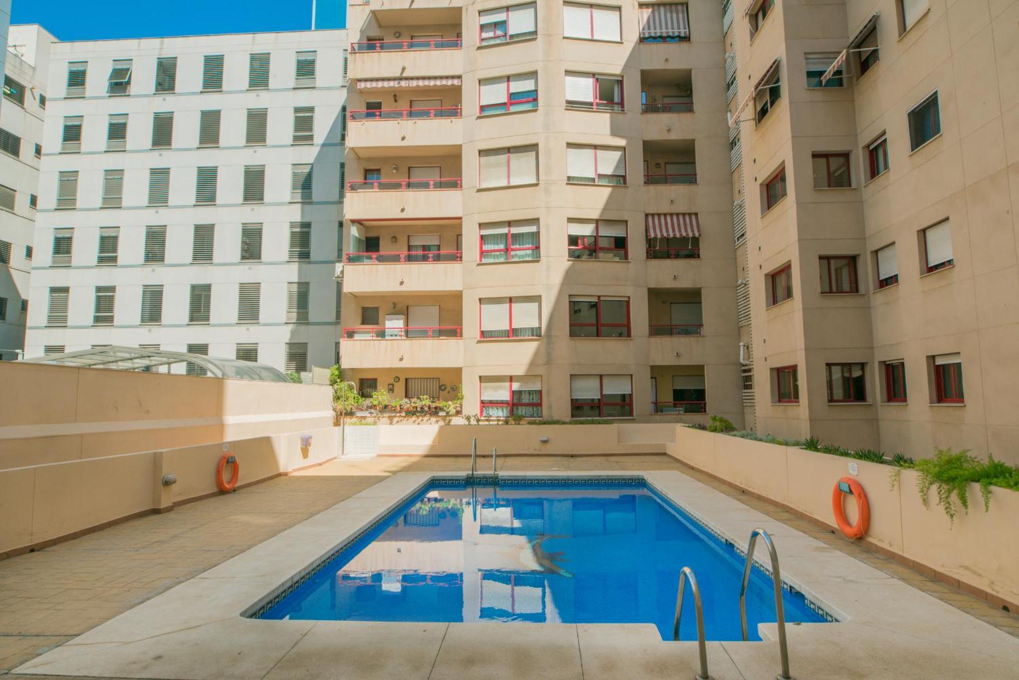 Malaga Estacion Ave Playa Apartment Exterior photo
