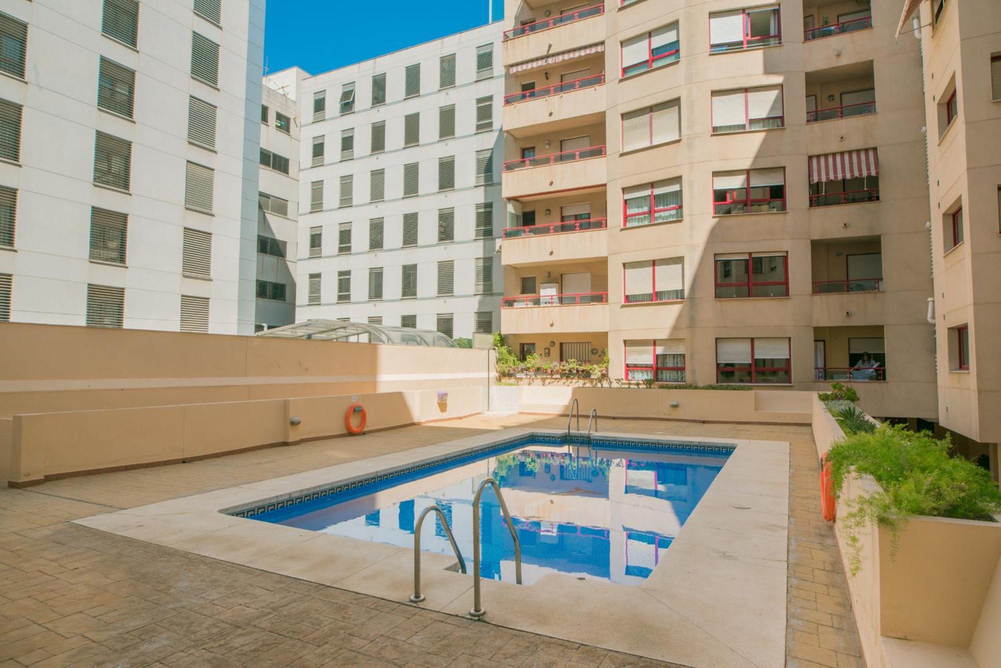 Malaga Estacion Ave Playa Apartment Exterior photo